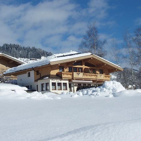 Appartement Annemarie Brixen im Thale Eksteriør billede